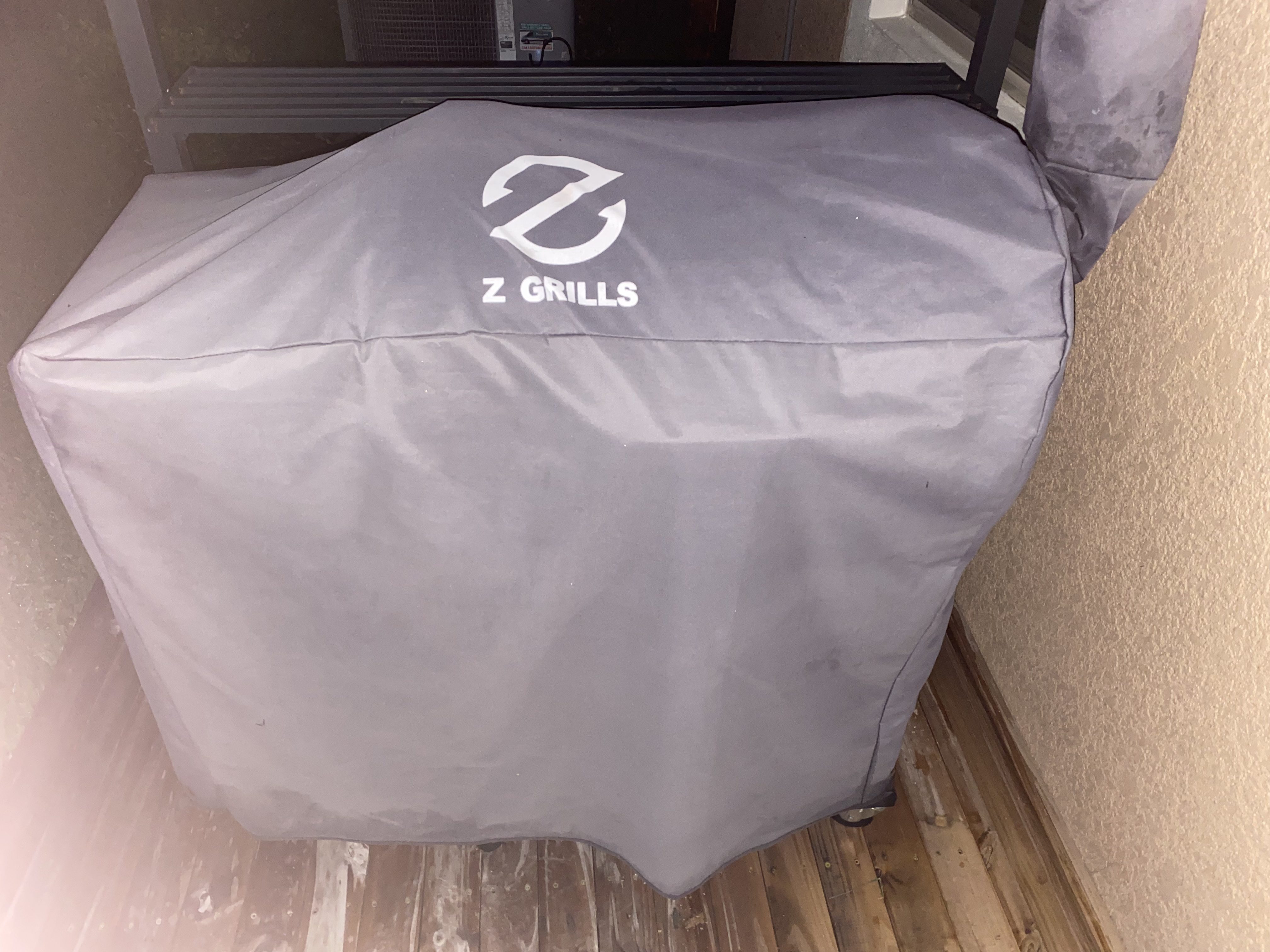 Z GRILLS ZPG-550B2 Wood Pellet Grill & Smoker with PID 3.0 Controller, 553 sq in Cooking Area, Meat Probe, Hopper Cleanout, 8 in 1 BBQ Grill Outdoor Auto Temperature Control, Black customer photo 1